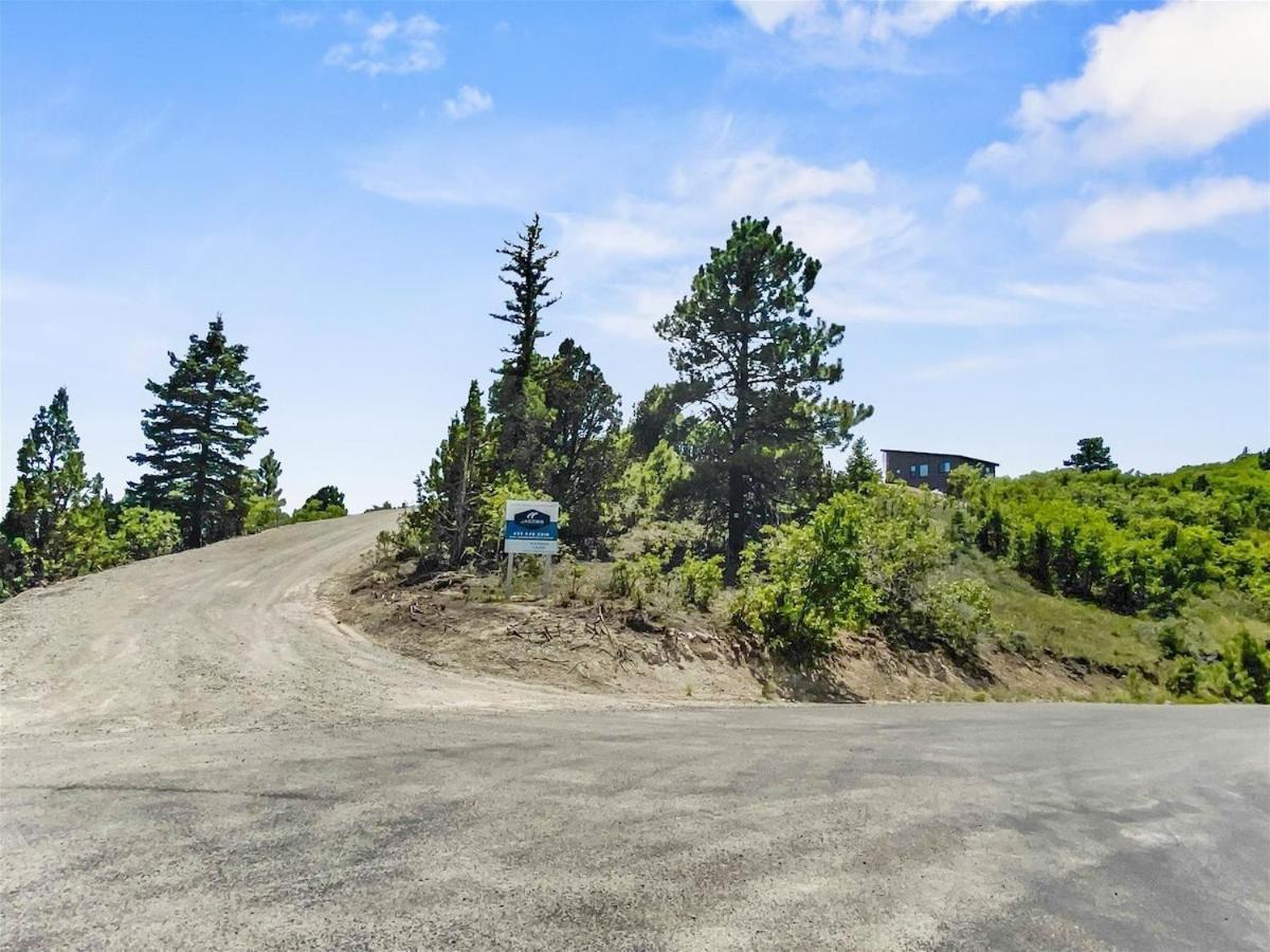 Bryce View Cabin - New Cabin With Amazing Views! Alton Экстерьер фото