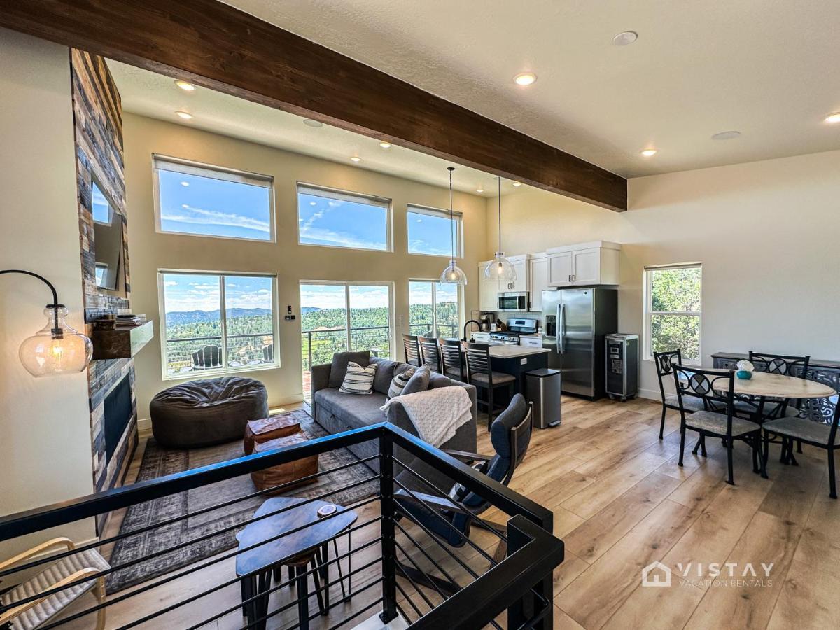 Bryce View Cabin - New Cabin With Amazing Views! Alton Экстерьер фото