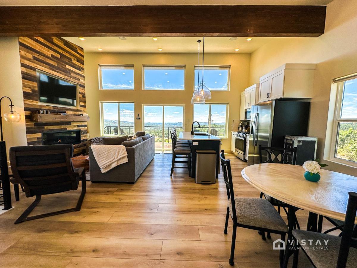 Bryce View Cabin - New Cabin With Amazing Views! Alton Экстерьер фото